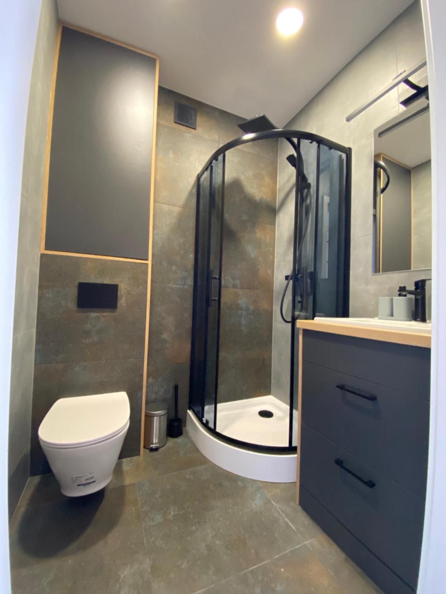 Apartament Mini Max キェルツェ エクステリア 写真